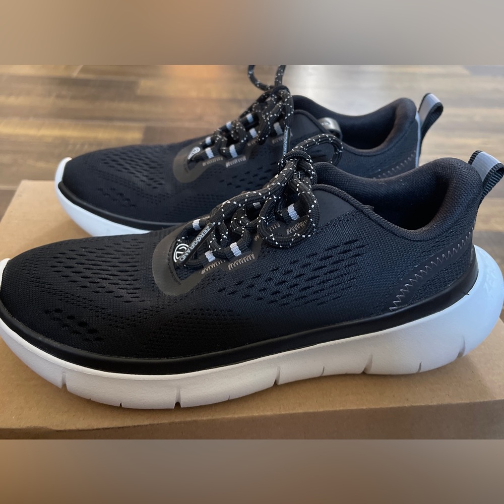 ✅NEW “Cole Haan” Authentic Men's Zerogrand Journey Runner Sneaker